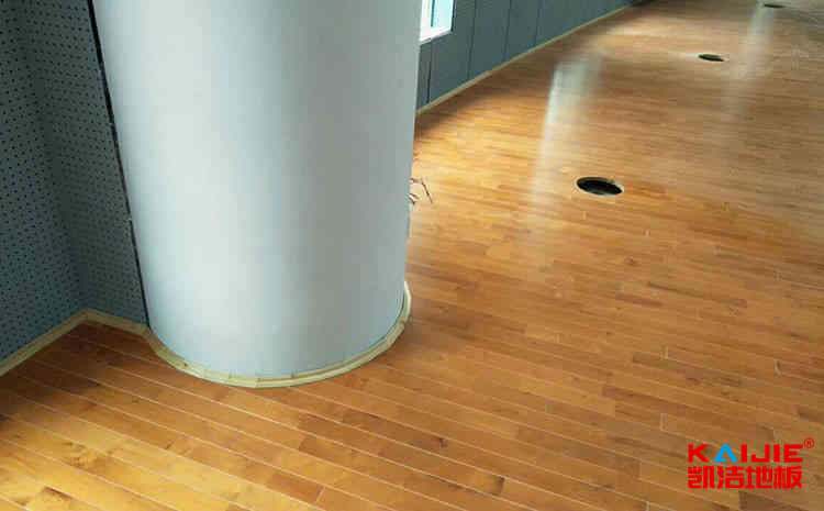 螺纹钢和圆钢哪个价格one体育高(同型号圆钢和螺纹钢的价格)